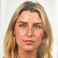 Onlinemarketing-Managerin - Emily Grzelachowski